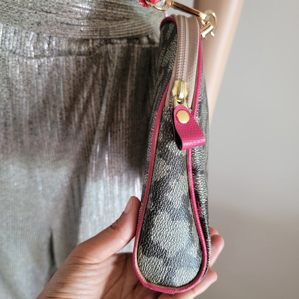 SALE🎉 Authentic Vintage YSL clutch Bag - Picture 5 of 11